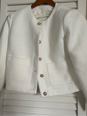 J. Crew Petite Women’s cropped lined jacket in white with gold & pearl buttons